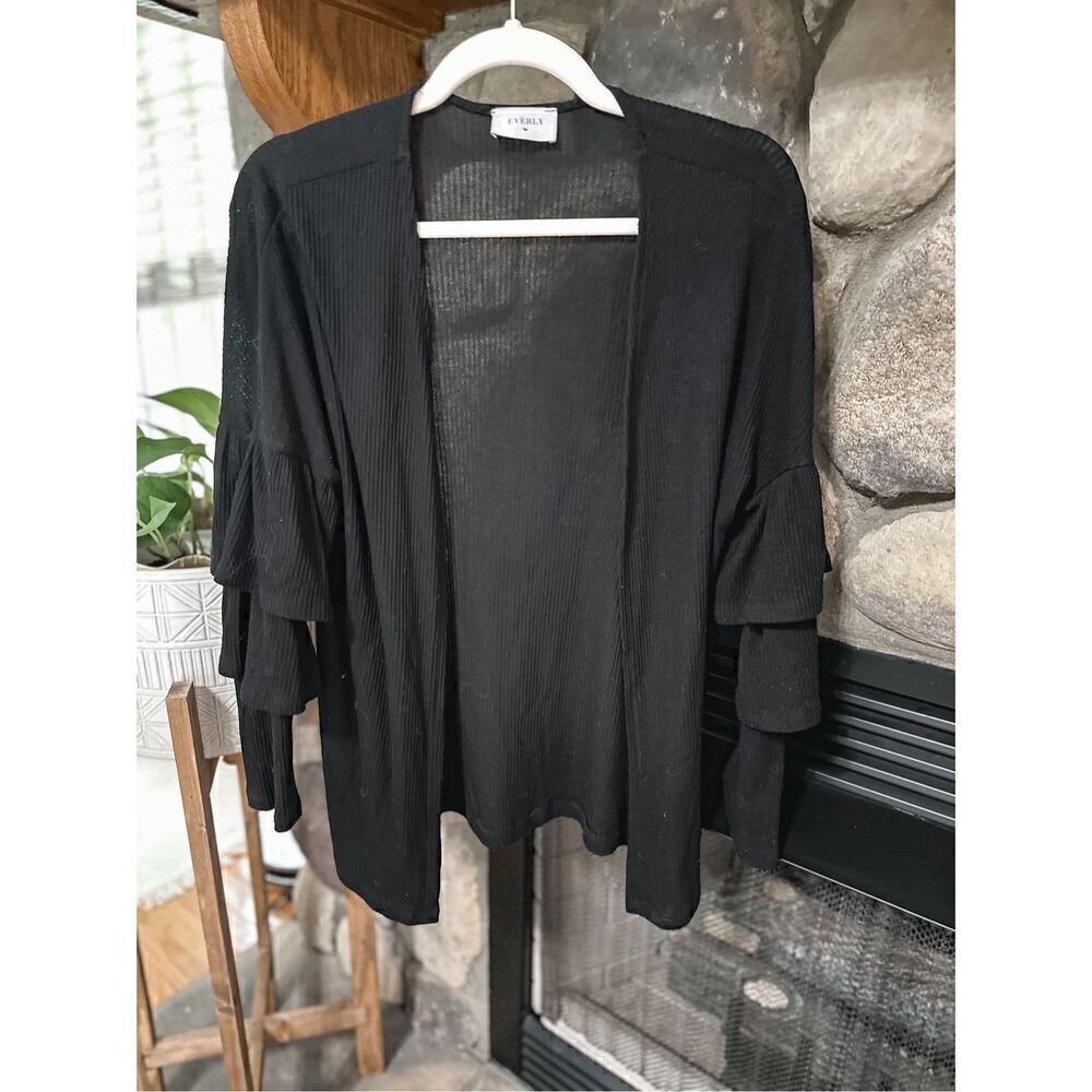 Everly black cardigan